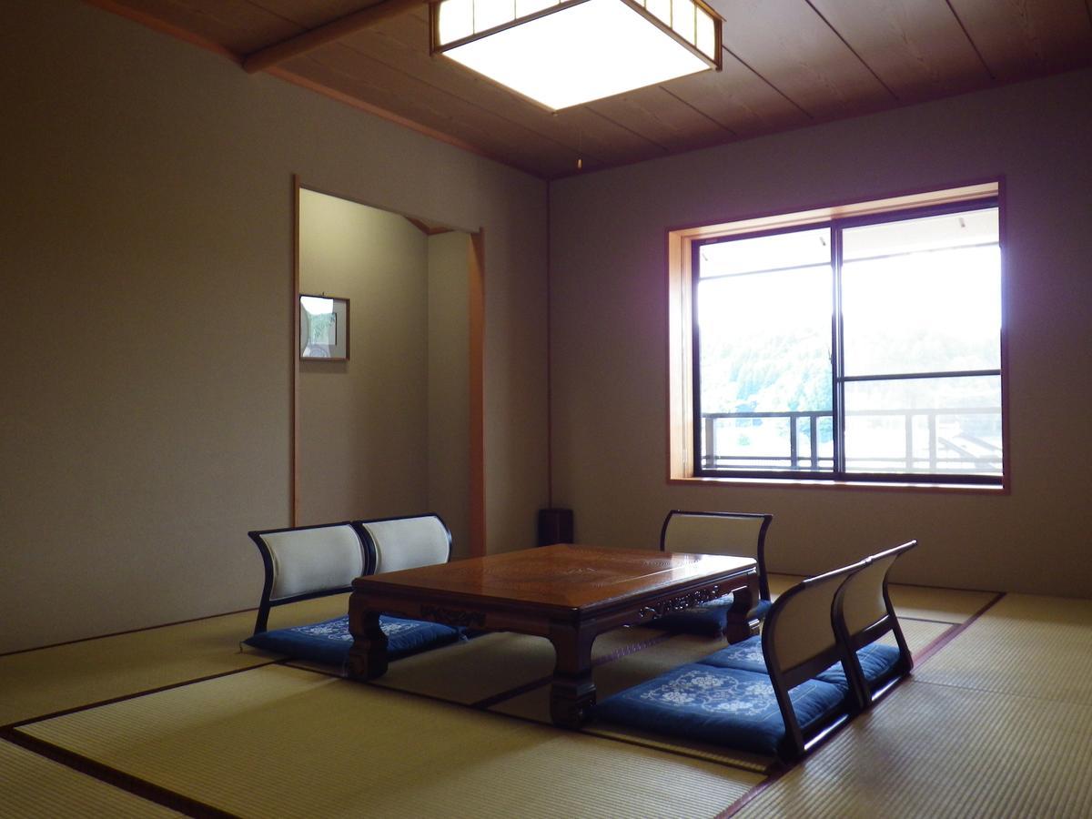 Kurikarajyuku Hotel Tsubata Eksteriør billede